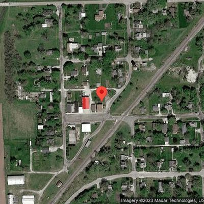 108 W Main St, Thawville, IL 60968