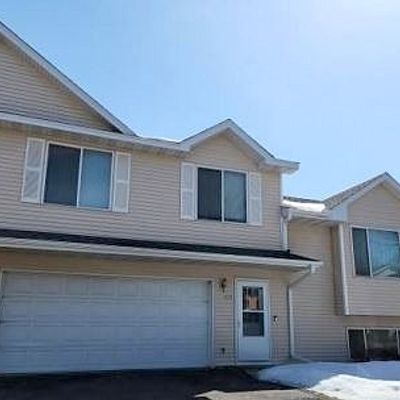 1373 S Trail Dr, Faribault, MN 55021