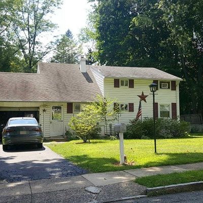 14 Devonwood Rd, Wayne, PA 19087