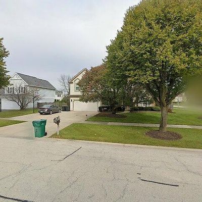 1401 Margate Dr, Buffalo Grove, IL 60089