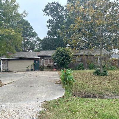 141 Durke Rd, Lafayette, LA 70508