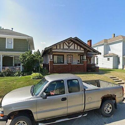 122 W South St, Bluffton, IN 46714