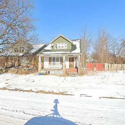 12556 Fairport St, Detroit, MI 48205