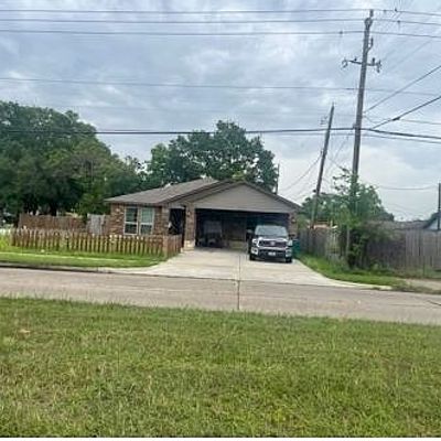 127 Preston Ave, Pasadena, TX 77503