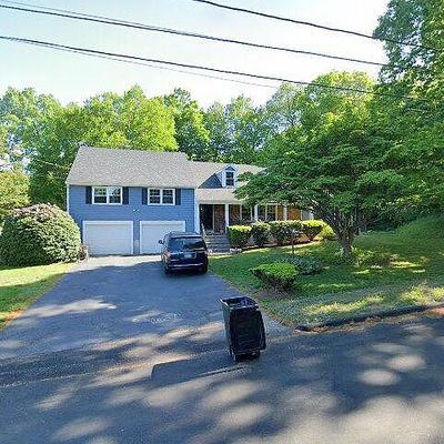 13 Hart Rd, Lynnfield, MA 01940