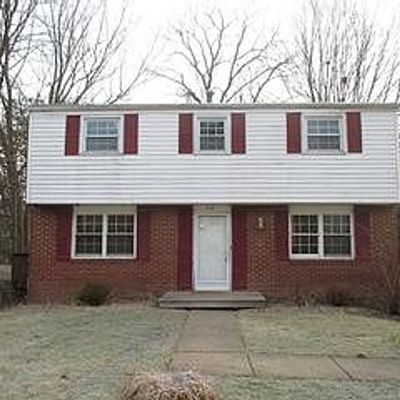 172 Colonial Village Dr, Pittsburgh, PA 15235