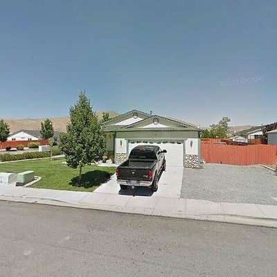 17743 Fossil Ct, Reno, NV 89508