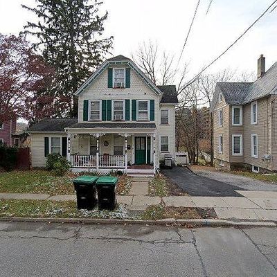 18 Clinton St, Newton, NJ 07860