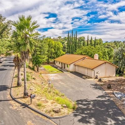 18519 Los Hermanos Ranch Rd, Valley Center, CA 92082