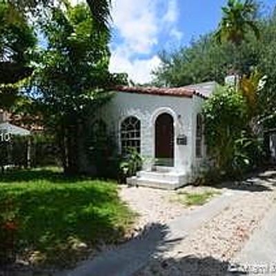 1502 El Rado St, Coral Gables, FL 33134