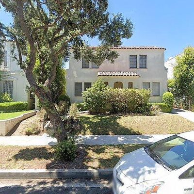 151 N Clark Dr, Beverly Hills, CA 90211