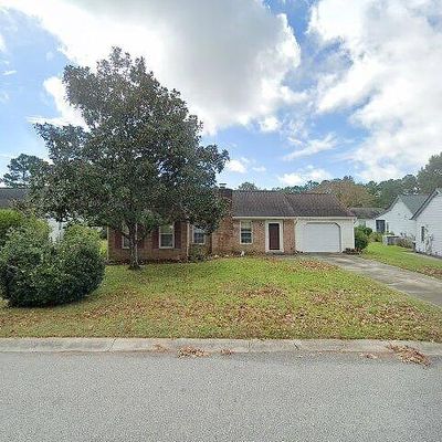 156 Wood Lake Dr, Murrells Inlet, SC 29576