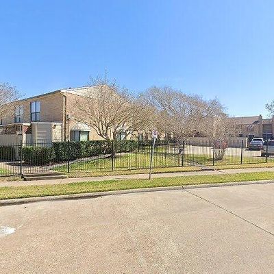 2120 Wilcrest Dr #218, Houston, TX 77042