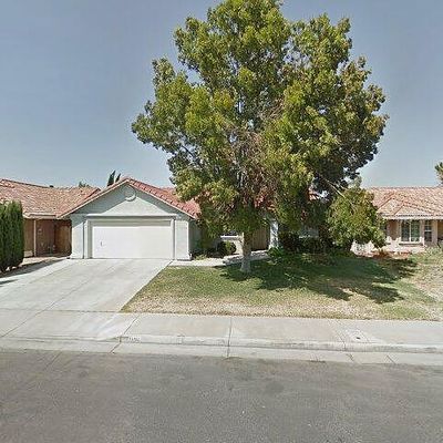 2126 Park Paxton Ct, Los Banos, CA 93635