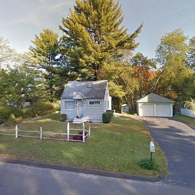 224 Parkerview St, Springfield, MA 01129
