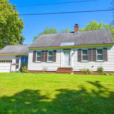 19 Gilman St, Laconia, NH 03246