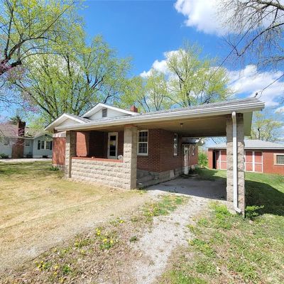 19 W Haven St, Moro, IL 62067