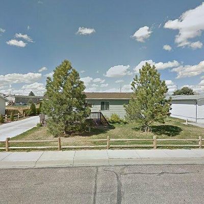 1920 Elm St, Gering, NE 69341