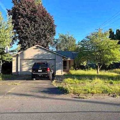 1946 Ne 38 Th Dr, Gresham, OR 97030