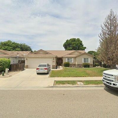 1992 Bass Lake Ave, Tulare, CA 93274