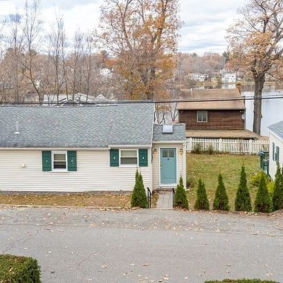 2 Lakeview Dr, Billerica, MA 01821