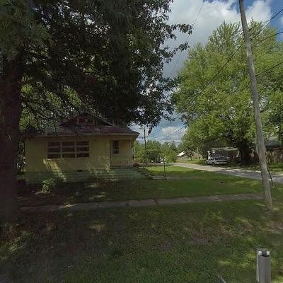 200 S 6 Th St, Benld, IL 62009