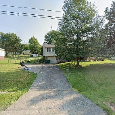 2009 Pleasant View Dr, Elizabethtown, KY 42701