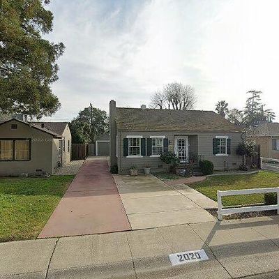 2020 Oxford Way, Stockton, CA 95204