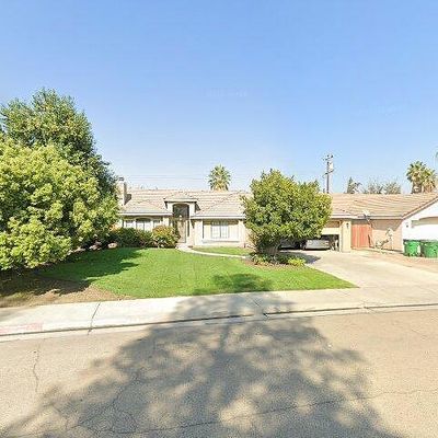 2024 Oak St, Selma, CA 93662