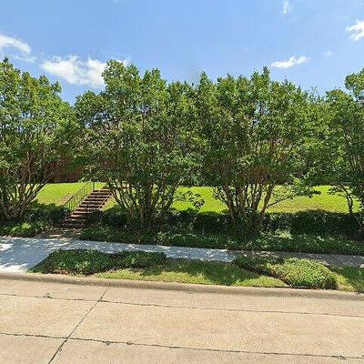 2714 Country Valley Rd, Garland, TX 75043