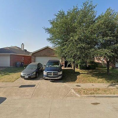 2828 Lonesome Dove Ln, Dallas, TX 75237