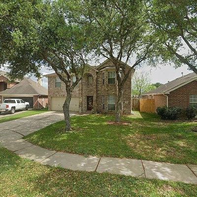 2888 Rocky Creek Ln, Dickinson, TX 77539