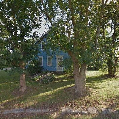 316 Old Fall River Rd, North Dartmouth, MA 02747