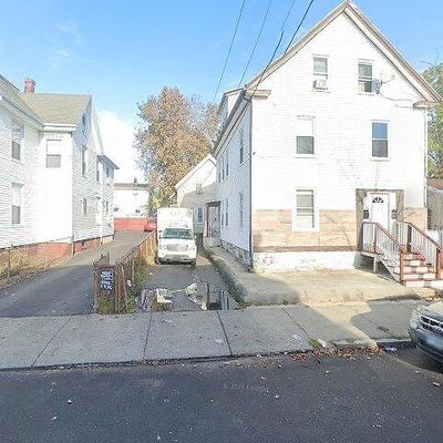 32 S Elm St, Lynn, MA 01905