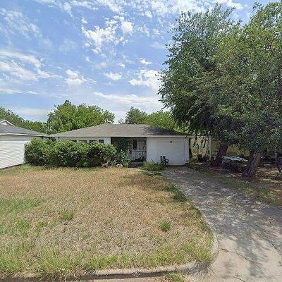 3211 Avenue Q, Wichita Falls, TX 76309