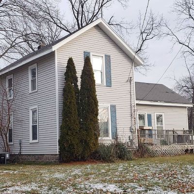 325 Union St, Grand Ledge, MI 48837