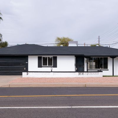 332 N 56 Th St, Mesa, AZ 85205