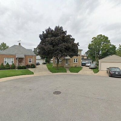 3440 La Salle Ct, Franklin Park, IL 60131