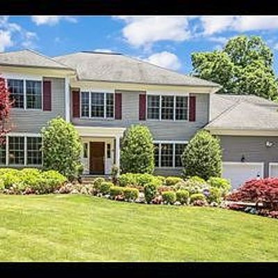 3 Frederick Ct, Harrison, NY 10528