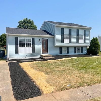 30 Hunting Ridge Rd, Newark, DE 19702