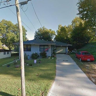 302 E North St, Morrison, IL 61270