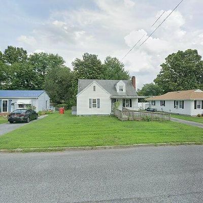 307 Elm Dr, Seaford, DE 19973