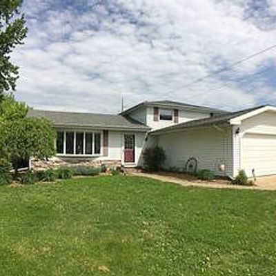 31 Karen Dr, Bourbonnais, IL 60914