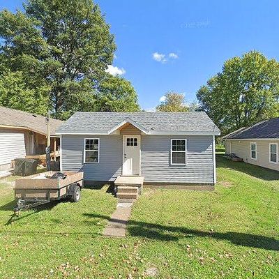 312 S 5 Th St, Boonville, IN 47601