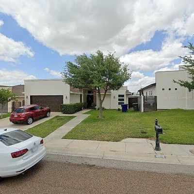 4014 Shahram Dr, Laredo, TX 78045