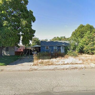 411 Lillie Ln, Toppenish, WA 98948