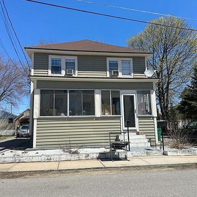 44 Clyde St, Fitchburg, MA 01420