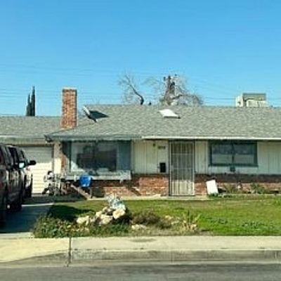 3713 Teal St, Bakersfield, CA 93304