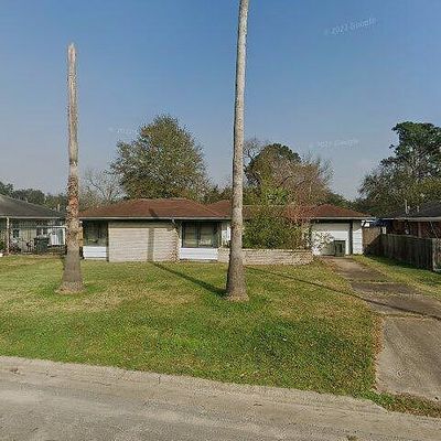 3800 Avalon Ave, Port Arthur, TX 77642