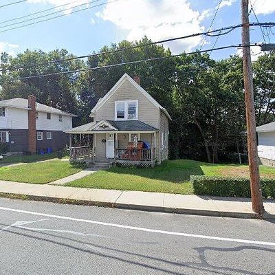 391 West Ave, Ludlow, MA 01056